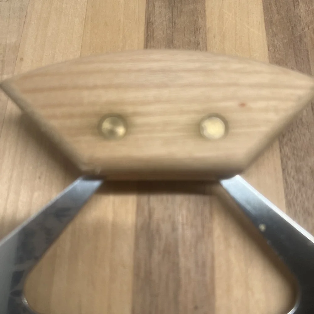 Alaska Cutlery ULU 6 Inch Knife & Wood Chopping Bowl W/ Salad Server Bear Paws